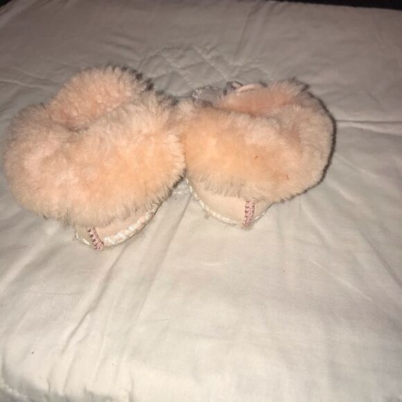Cloud 9 Shearling Moccasins Pink 3 Booties - Picture 3 of 6